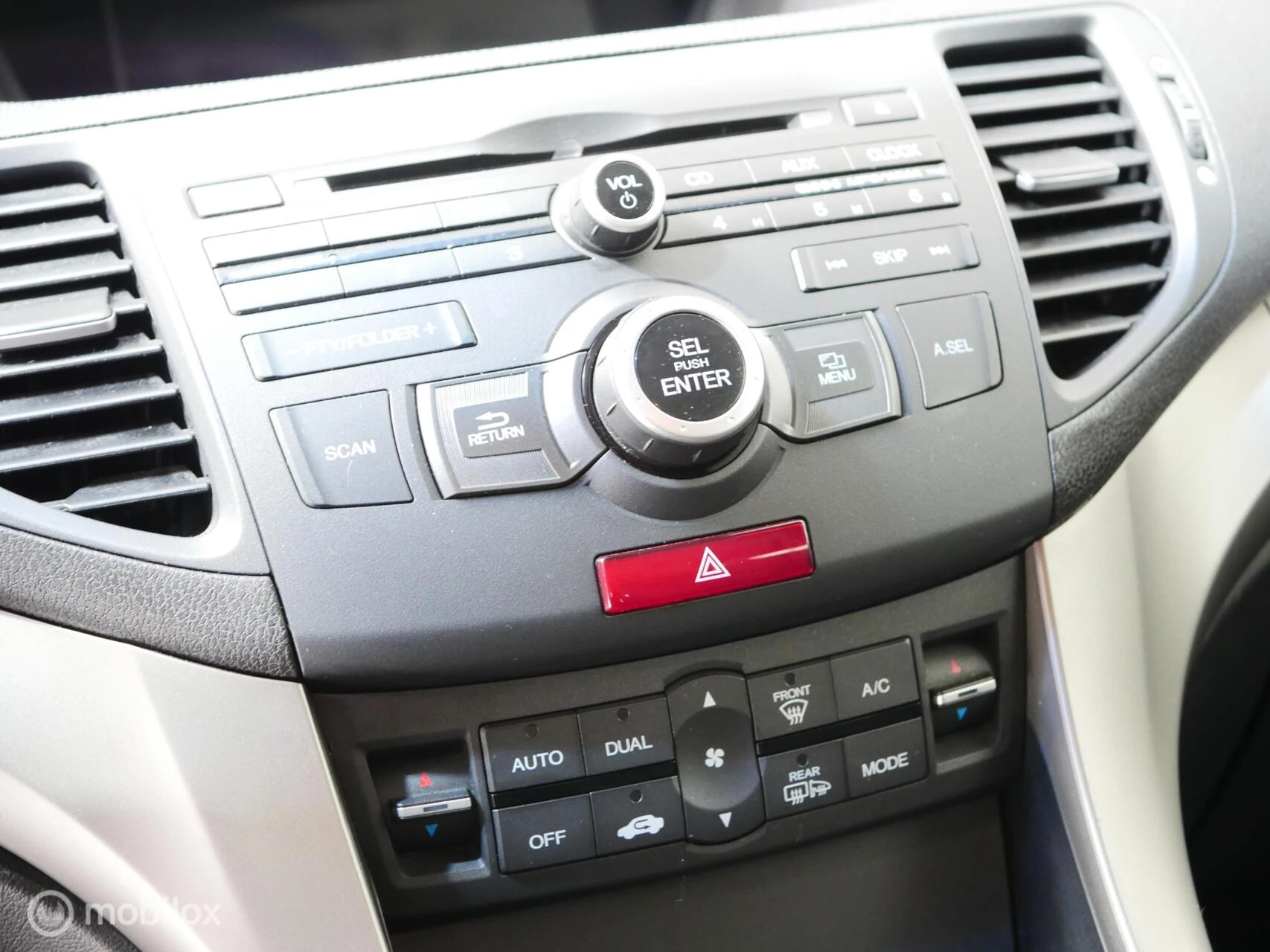 Hoofdafbeelding Honda Accord