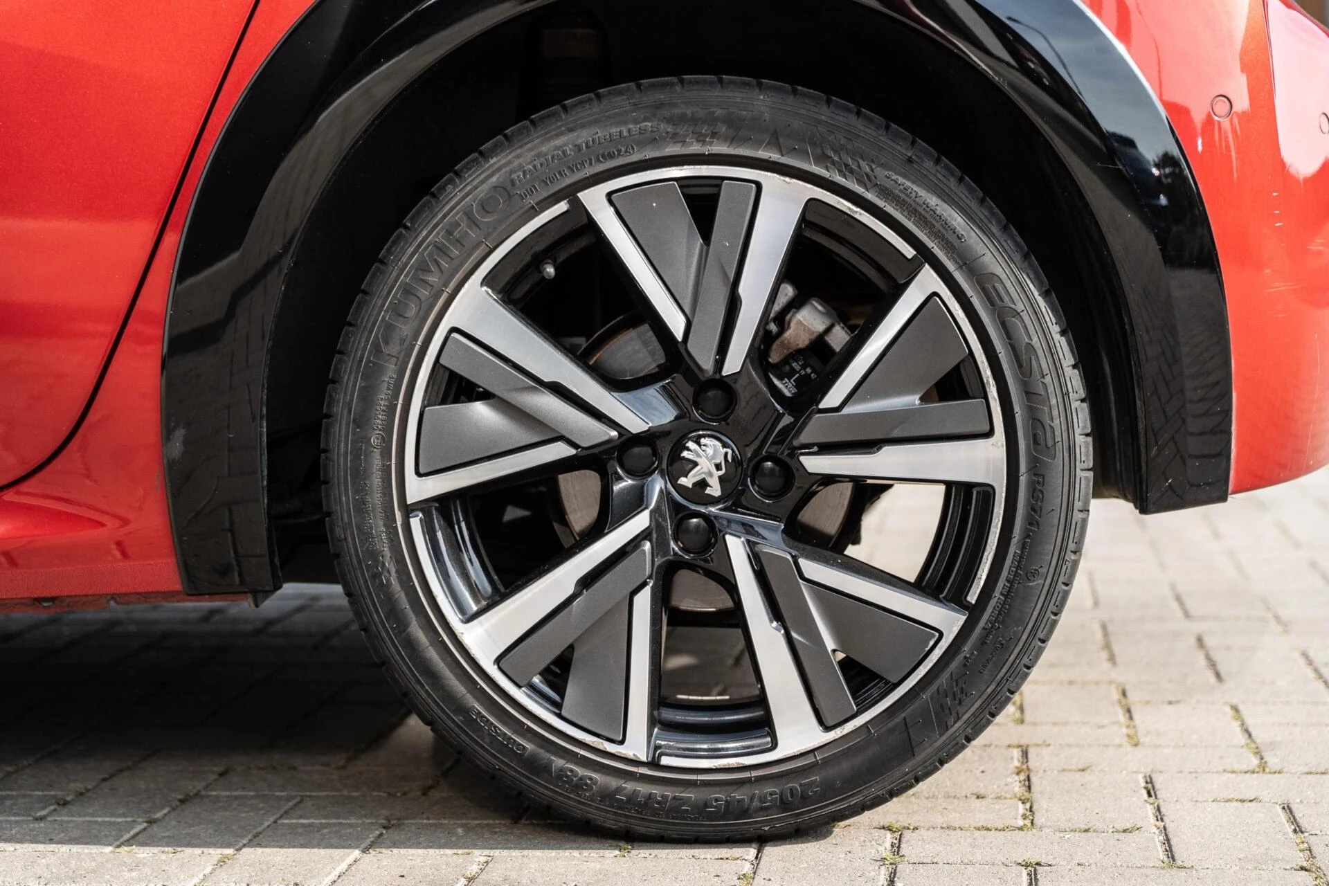 Hoofdafbeelding Peugeot 208