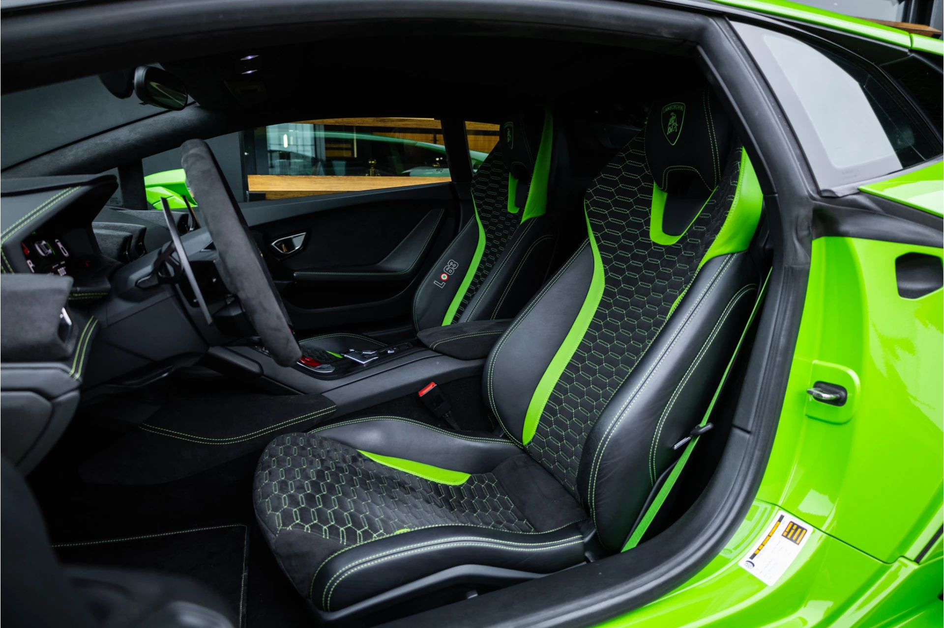 Hoofdafbeelding Lamborghini Huracán