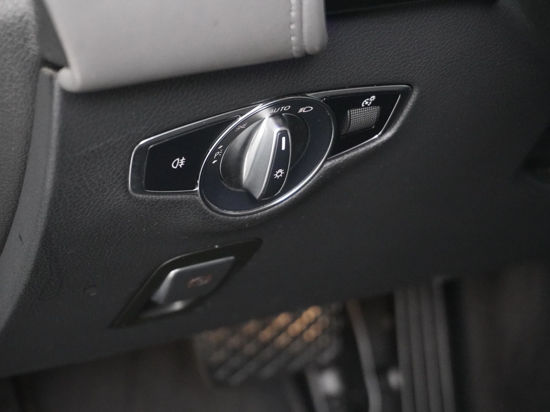 Hoofdafbeelding Mercedes-Benz EQC