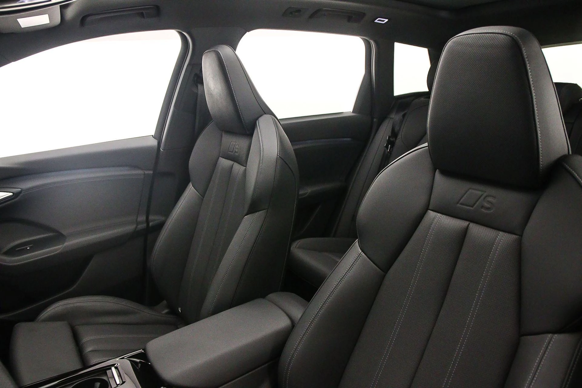 Hoofdafbeelding Audi Q6 e-tron
