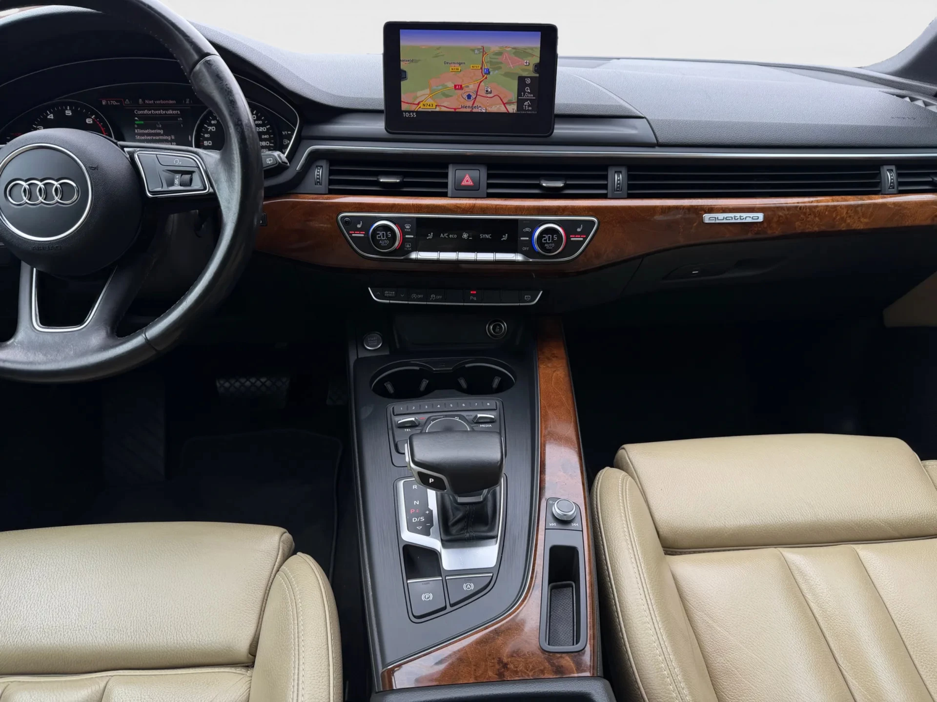 Hoofdafbeelding Audi A4