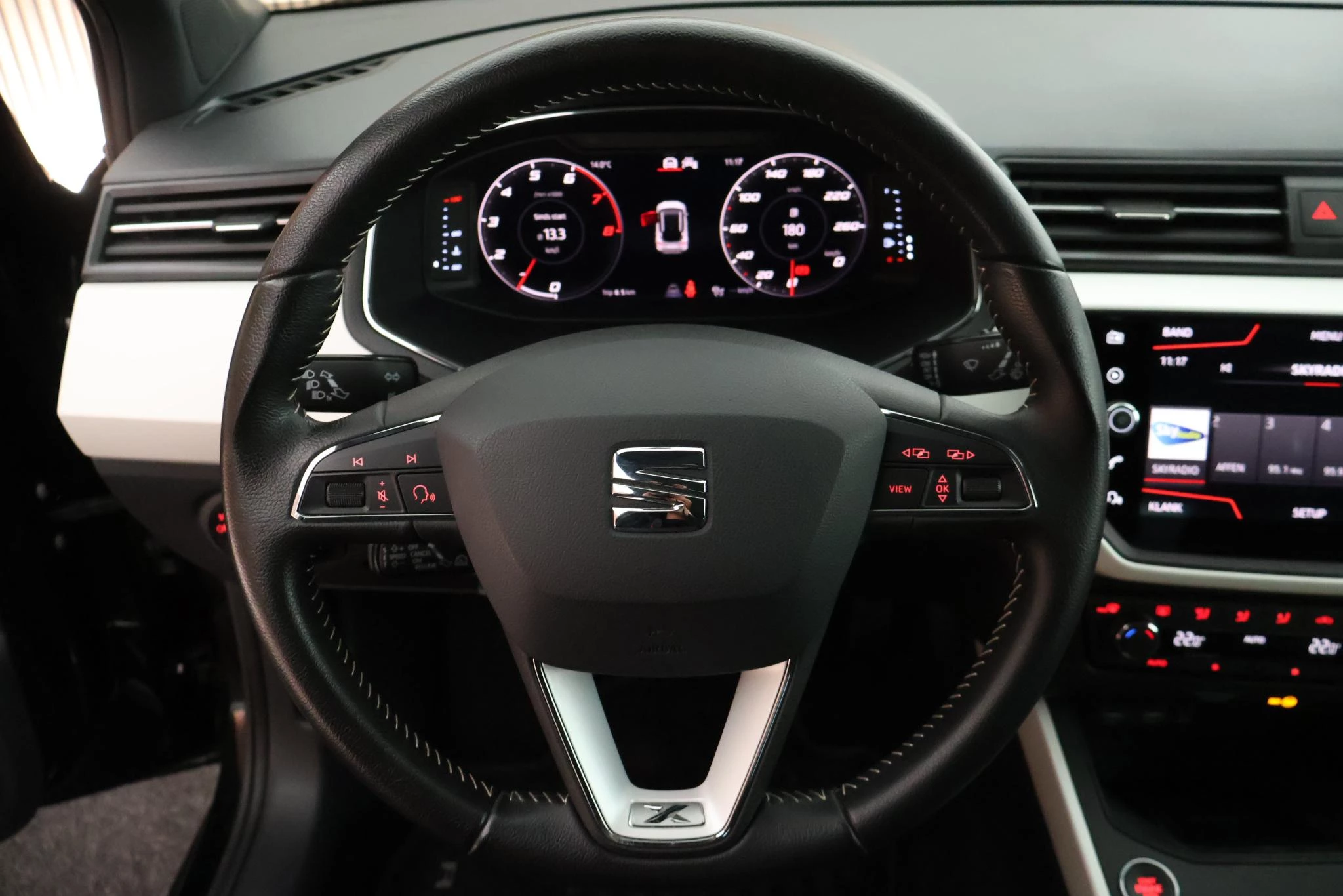 Hoofdafbeelding SEAT Arona