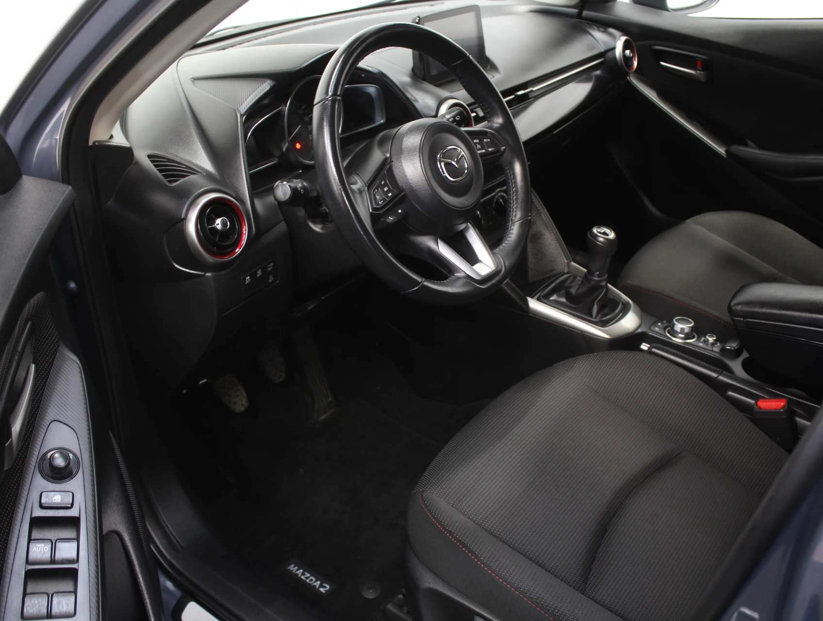 Hoofdafbeelding Mazda 2