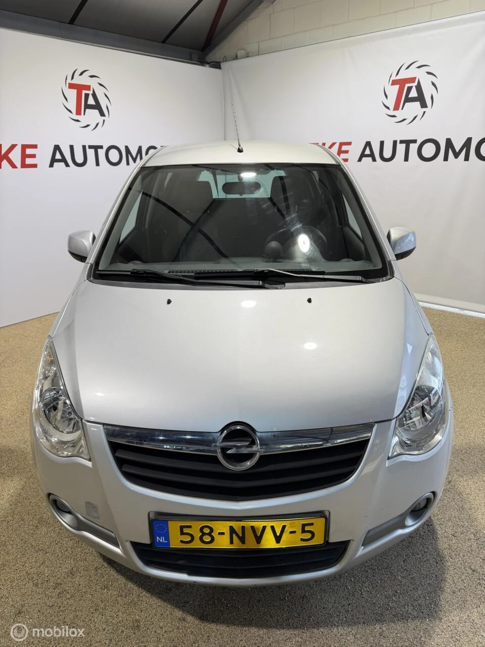 Hoofdafbeelding Opel Agila