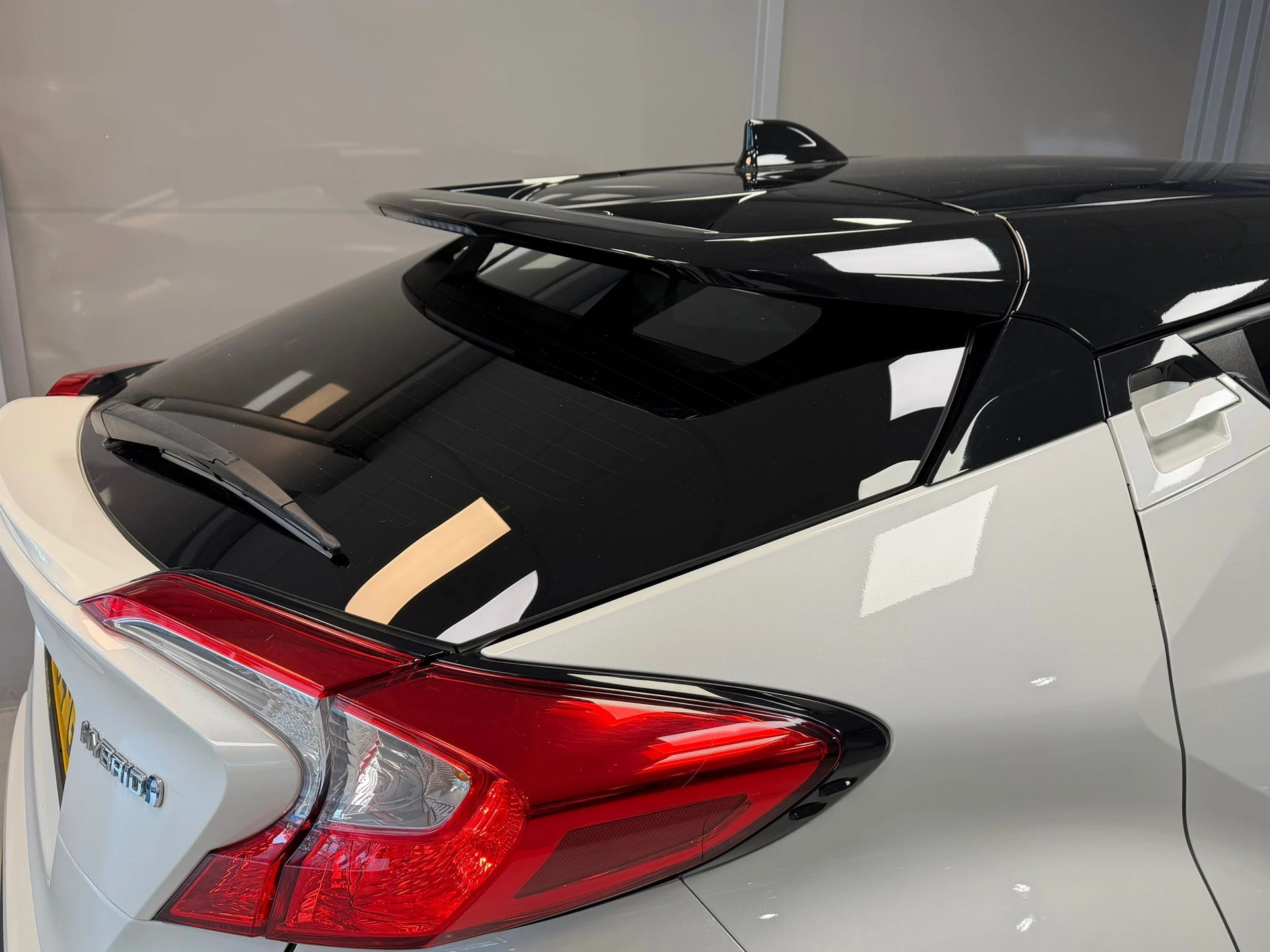 Hoofdafbeelding Toyota C-HR