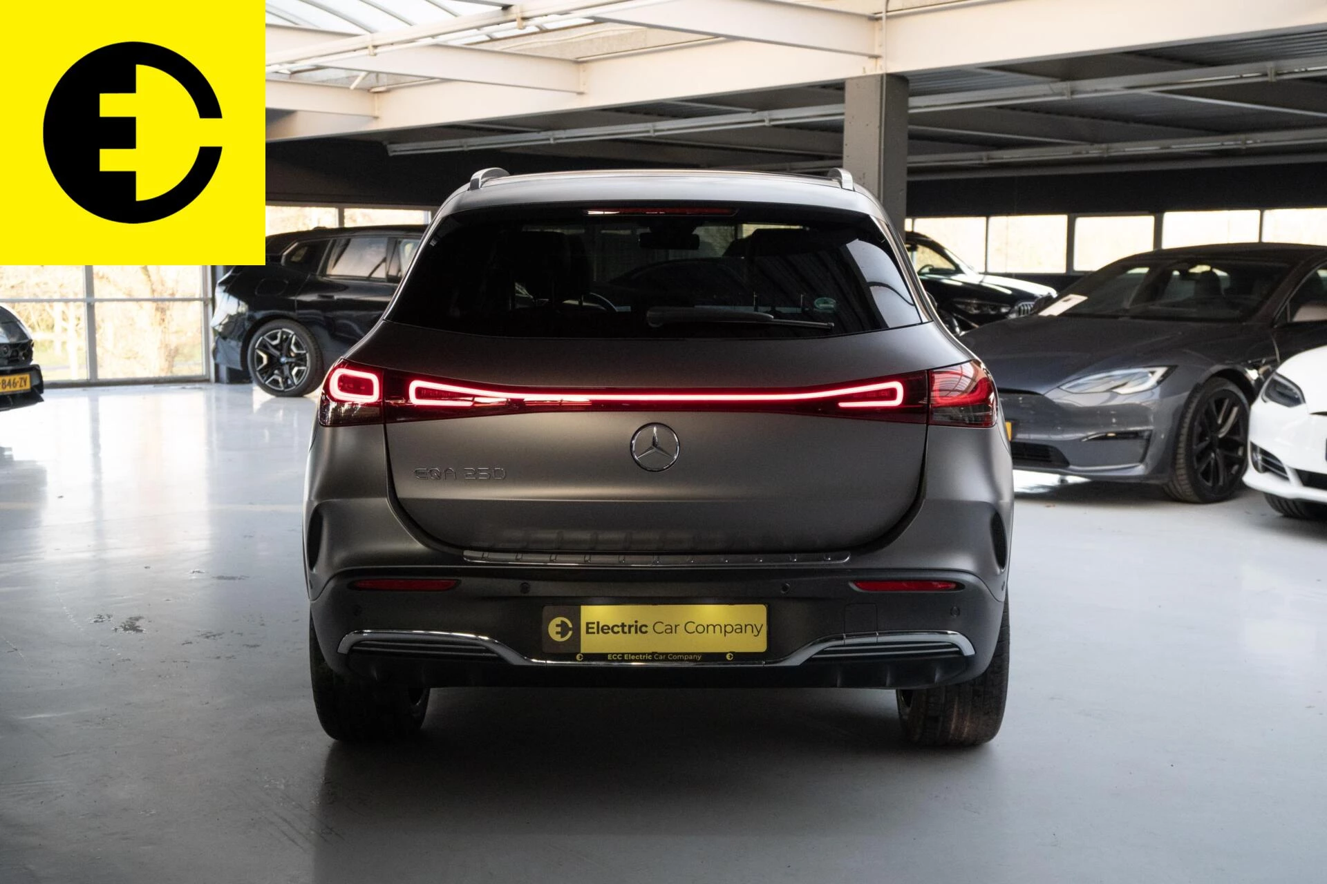 Hoofdafbeelding Mercedes-Benz EQA