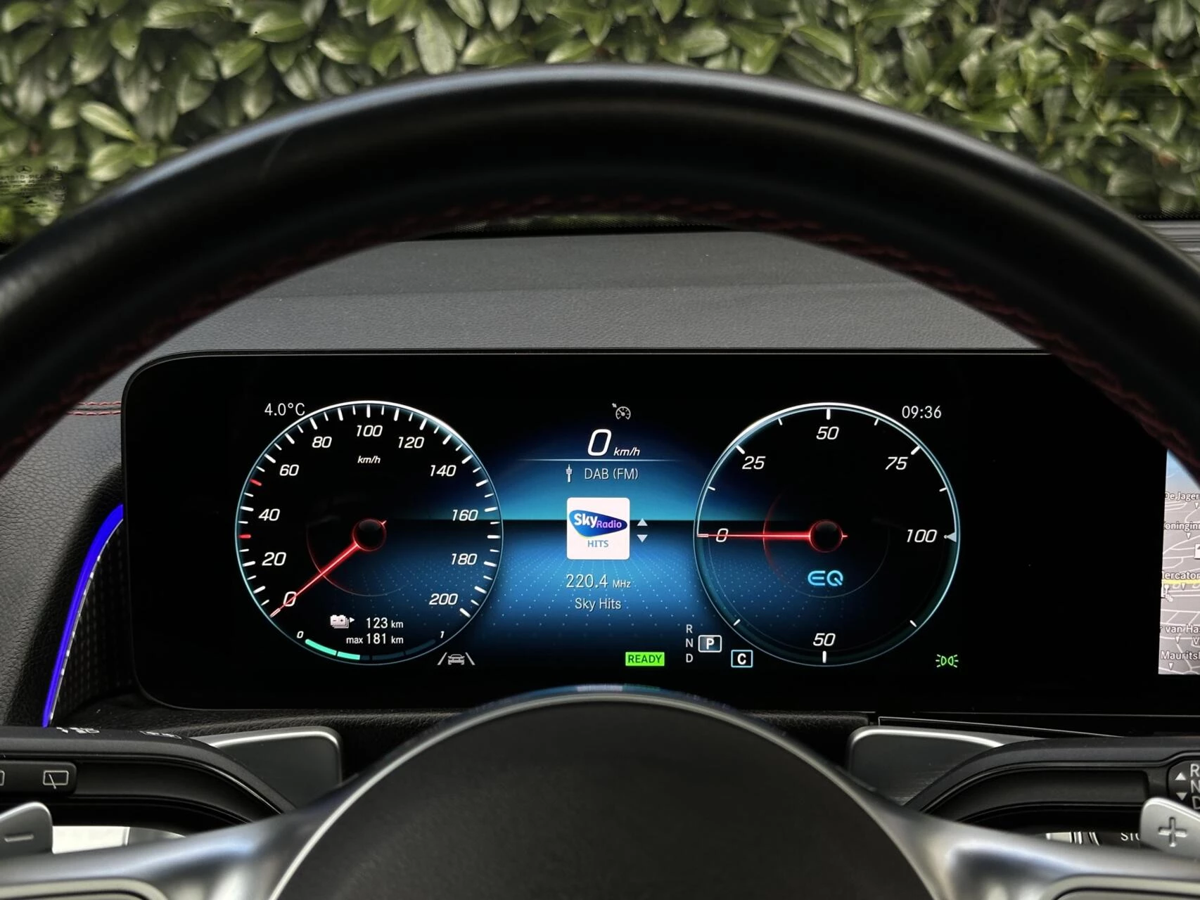 Hoofdafbeelding Mercedes-Benz EQB