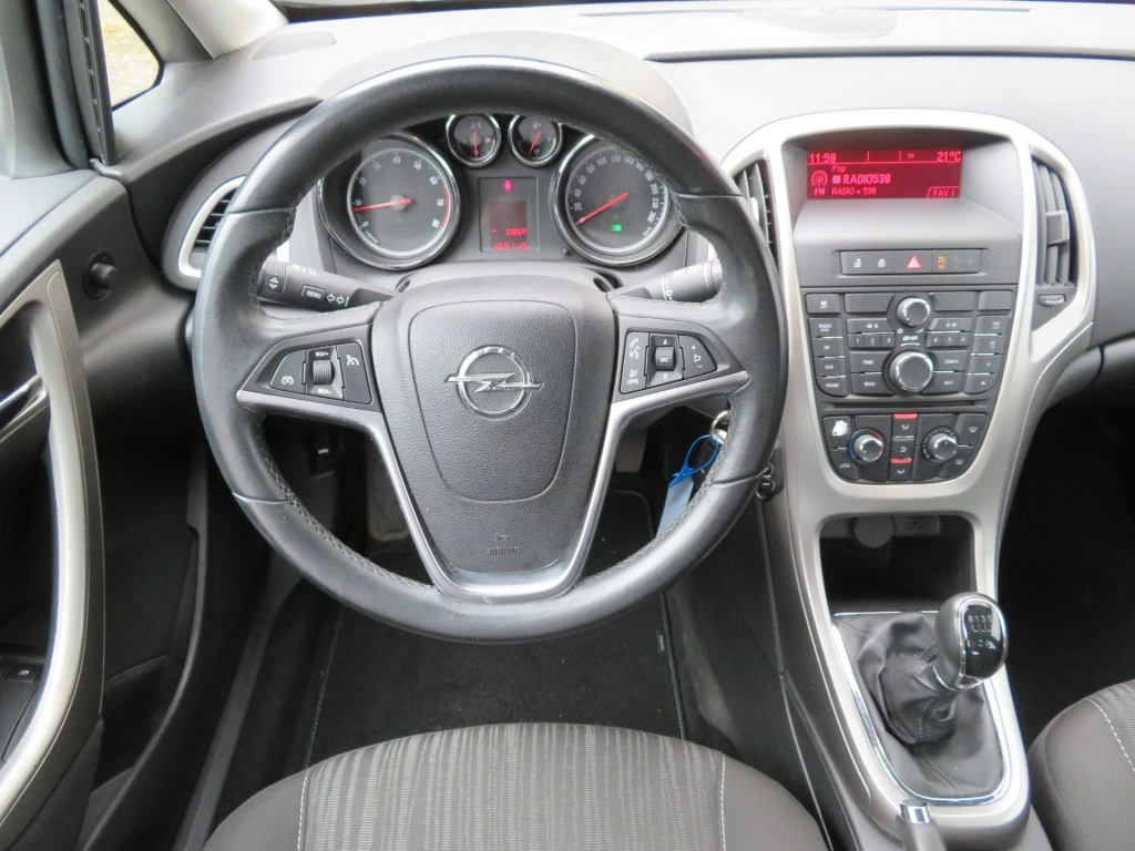 Hoofdafbeelding Opel Astra