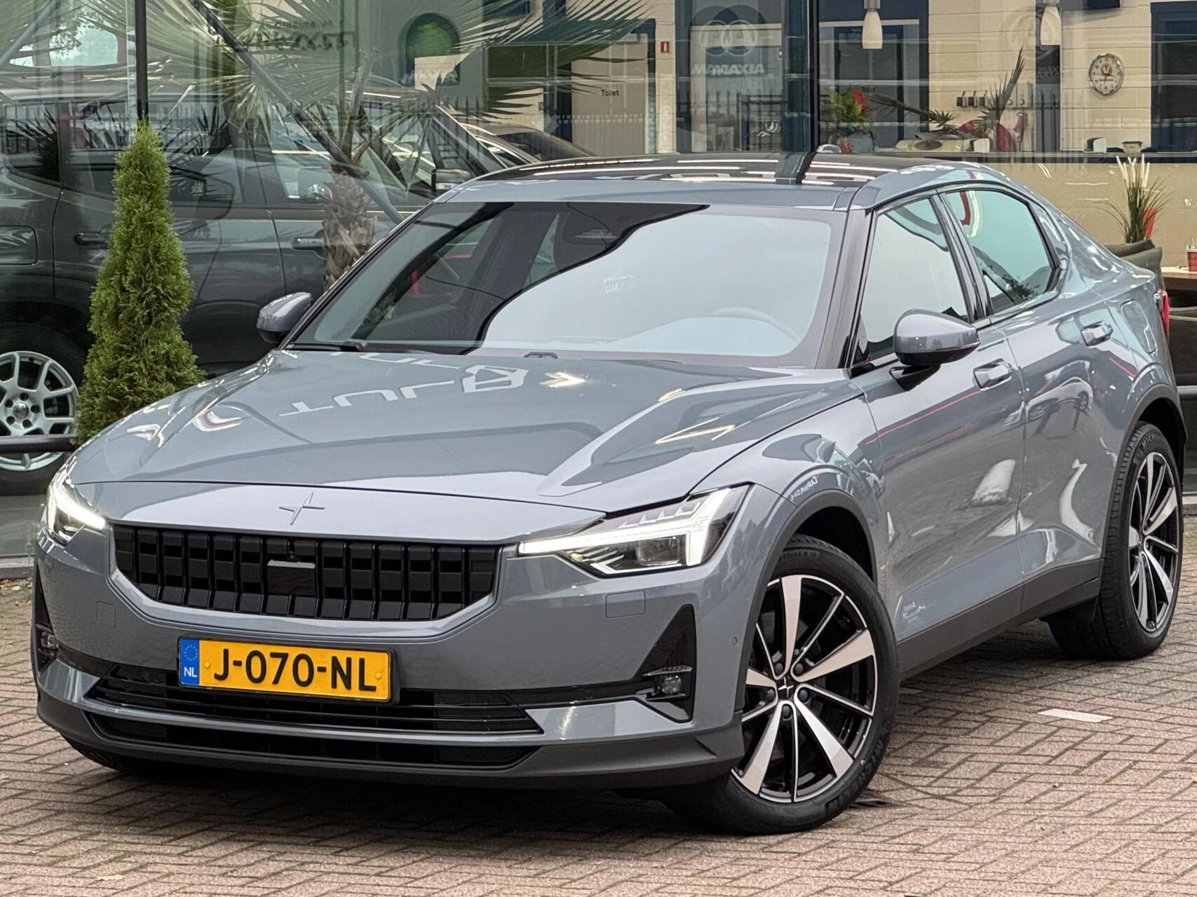 Hoofdafbeelding Polestar 2