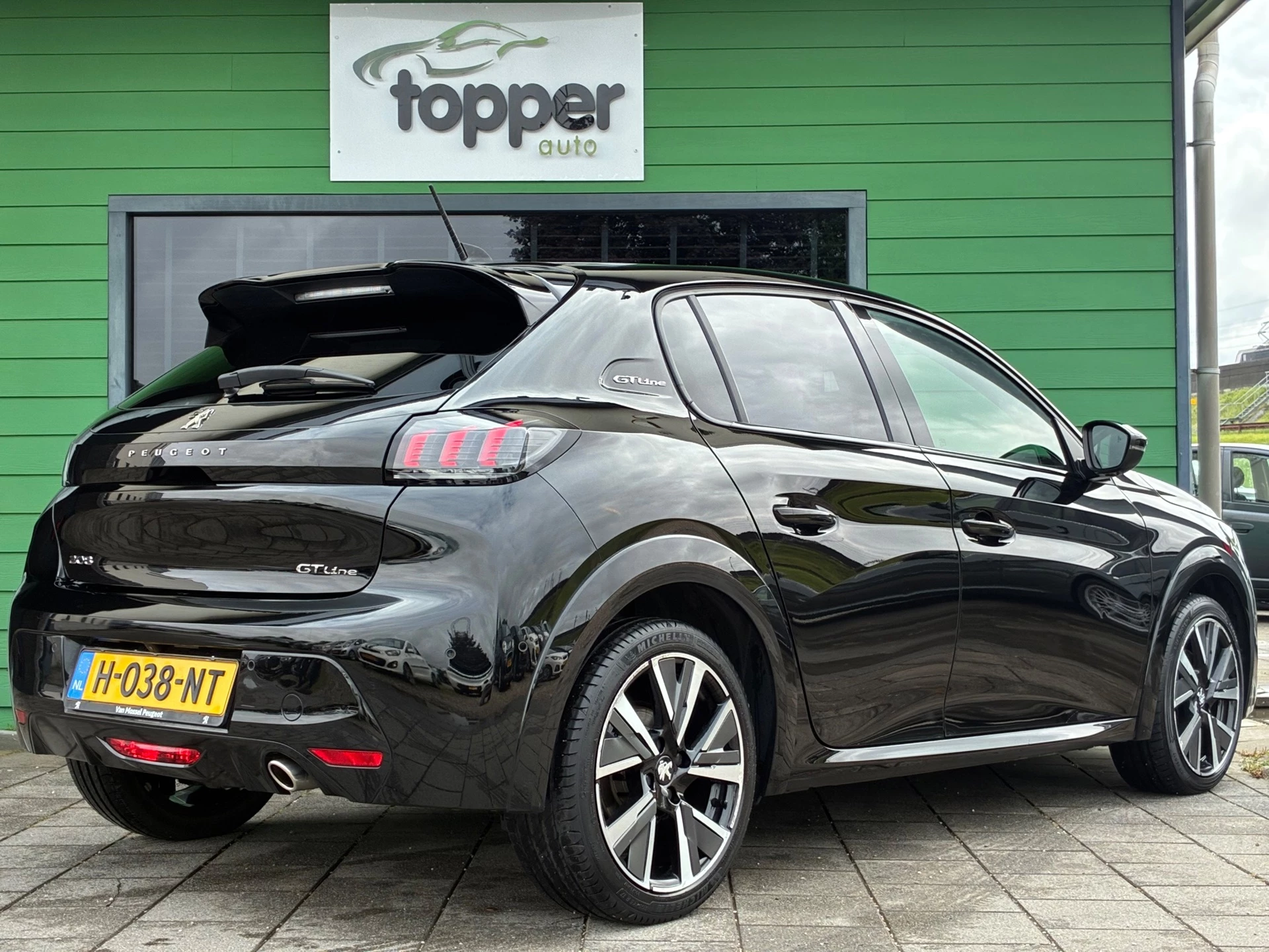 Hoofdafbeelding Peugeot 208