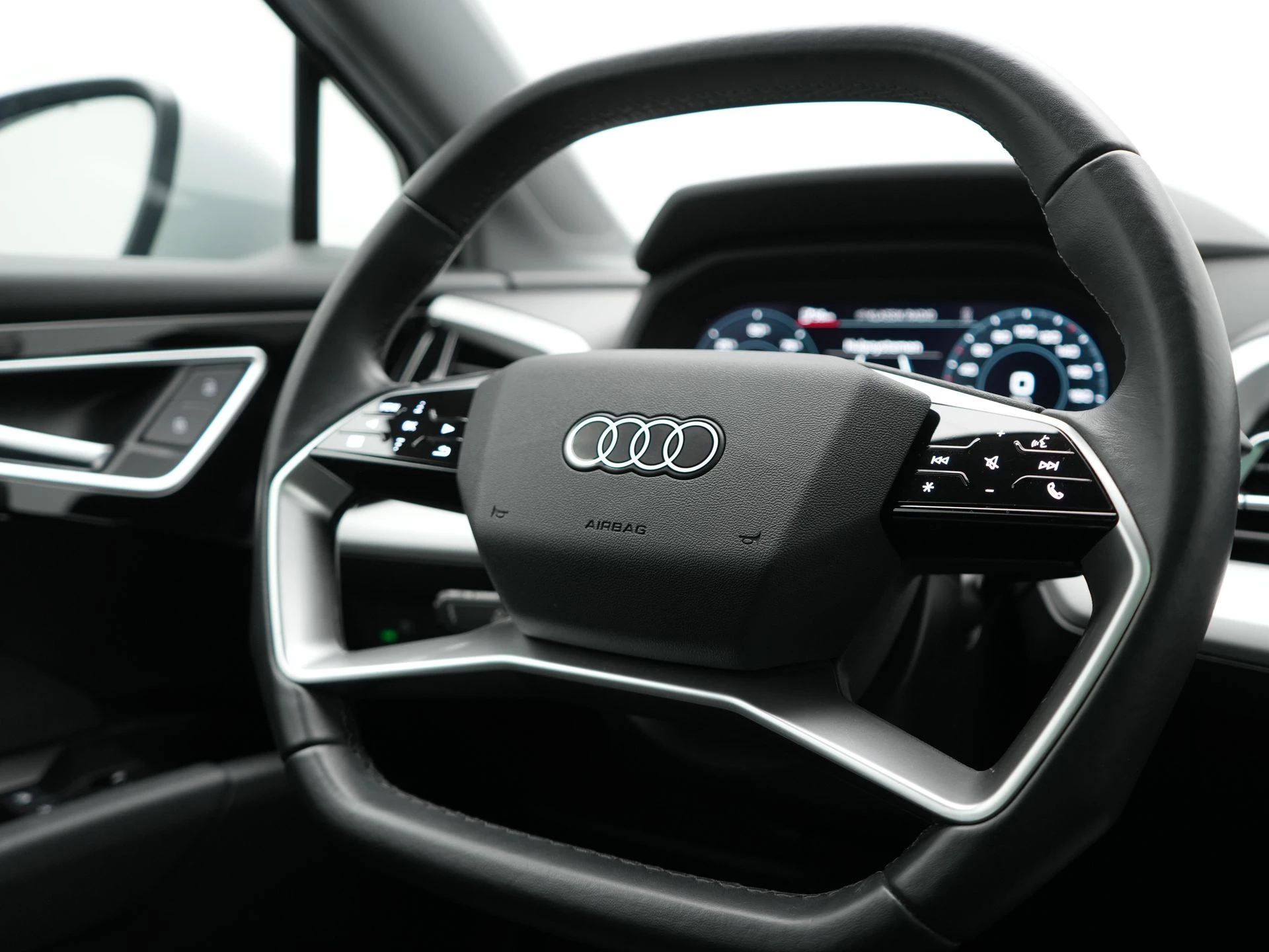 Hoofdafbeelding Audi Q4 e-tron