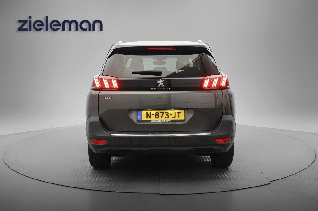 Hoofdafbeelding Peugeot 5008