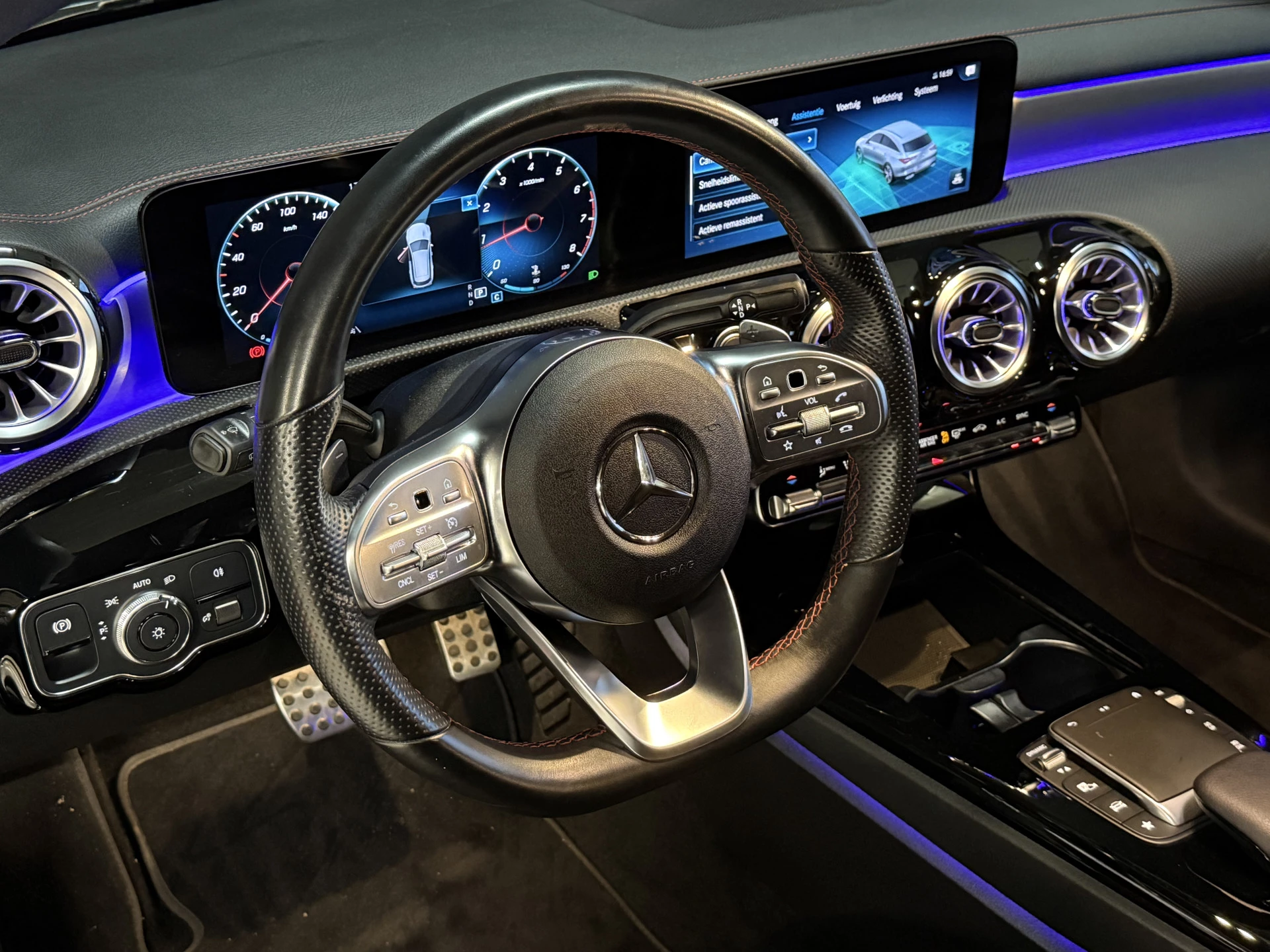 Hoofdafbeelding Mercedes-Benz CLA