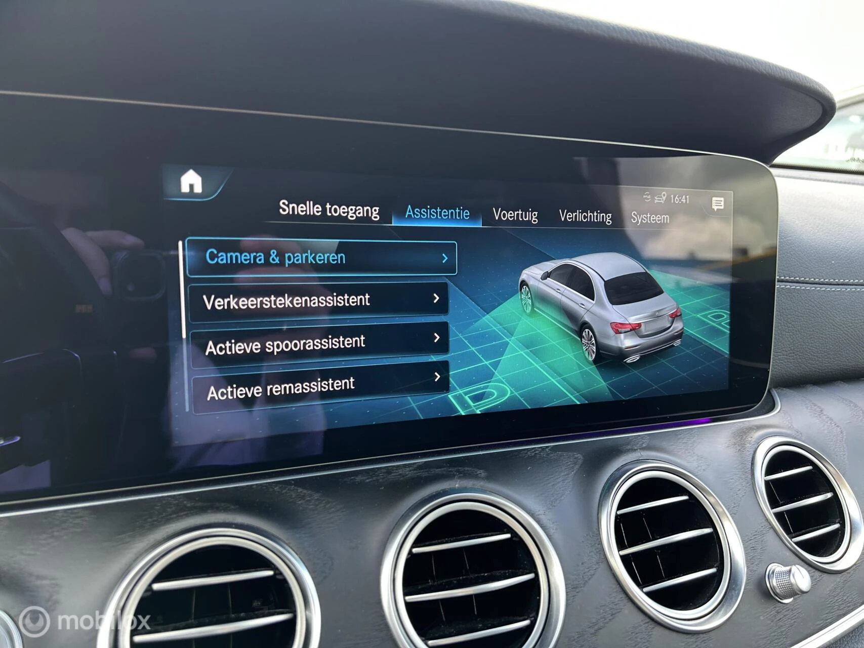 Hoofdafbeelding Mercedes-Benz E-Klasse