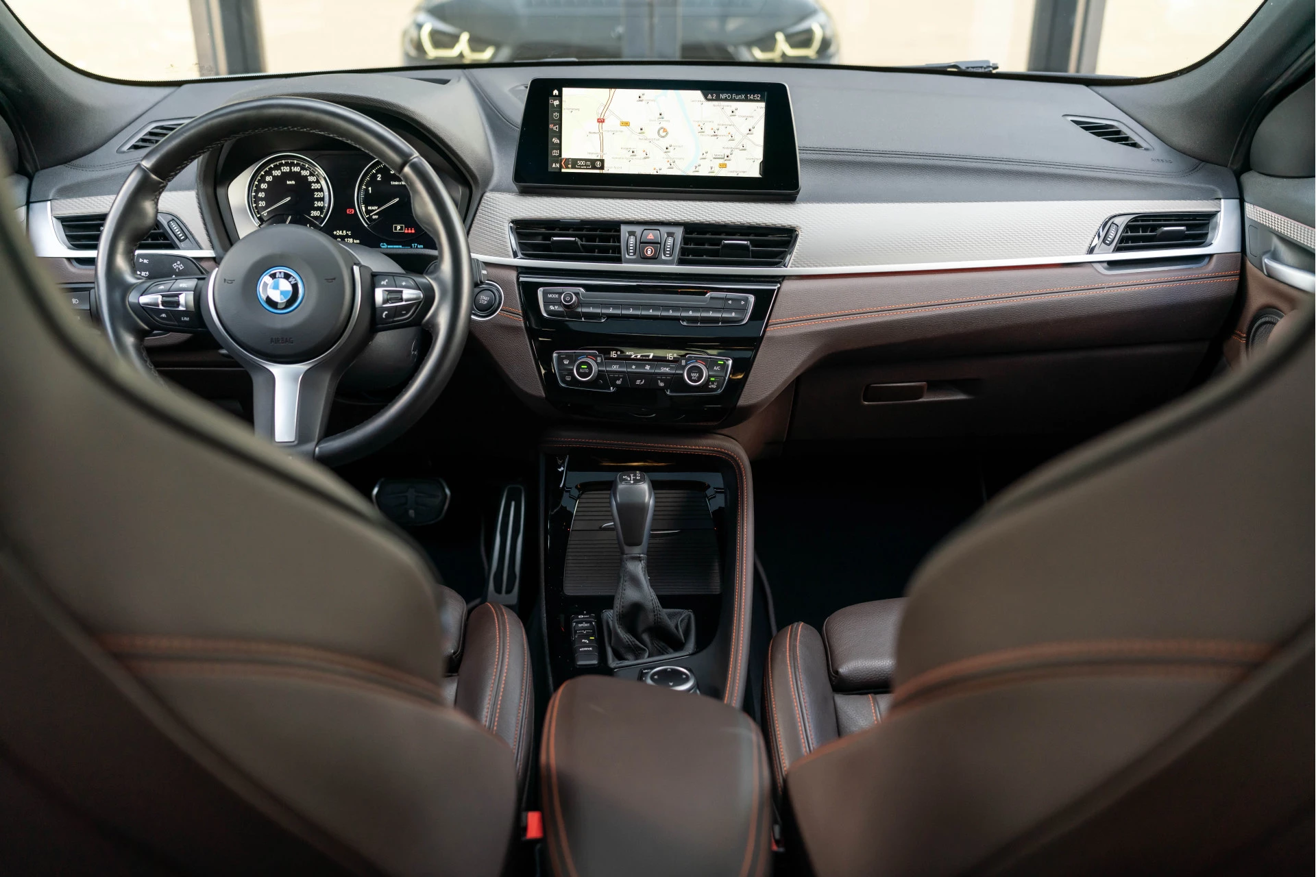 Hoofdafbeelding BMW X2