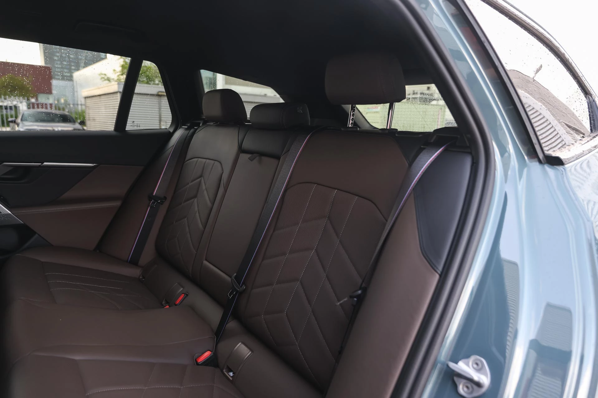 Hoofdafbeelding BMW i5