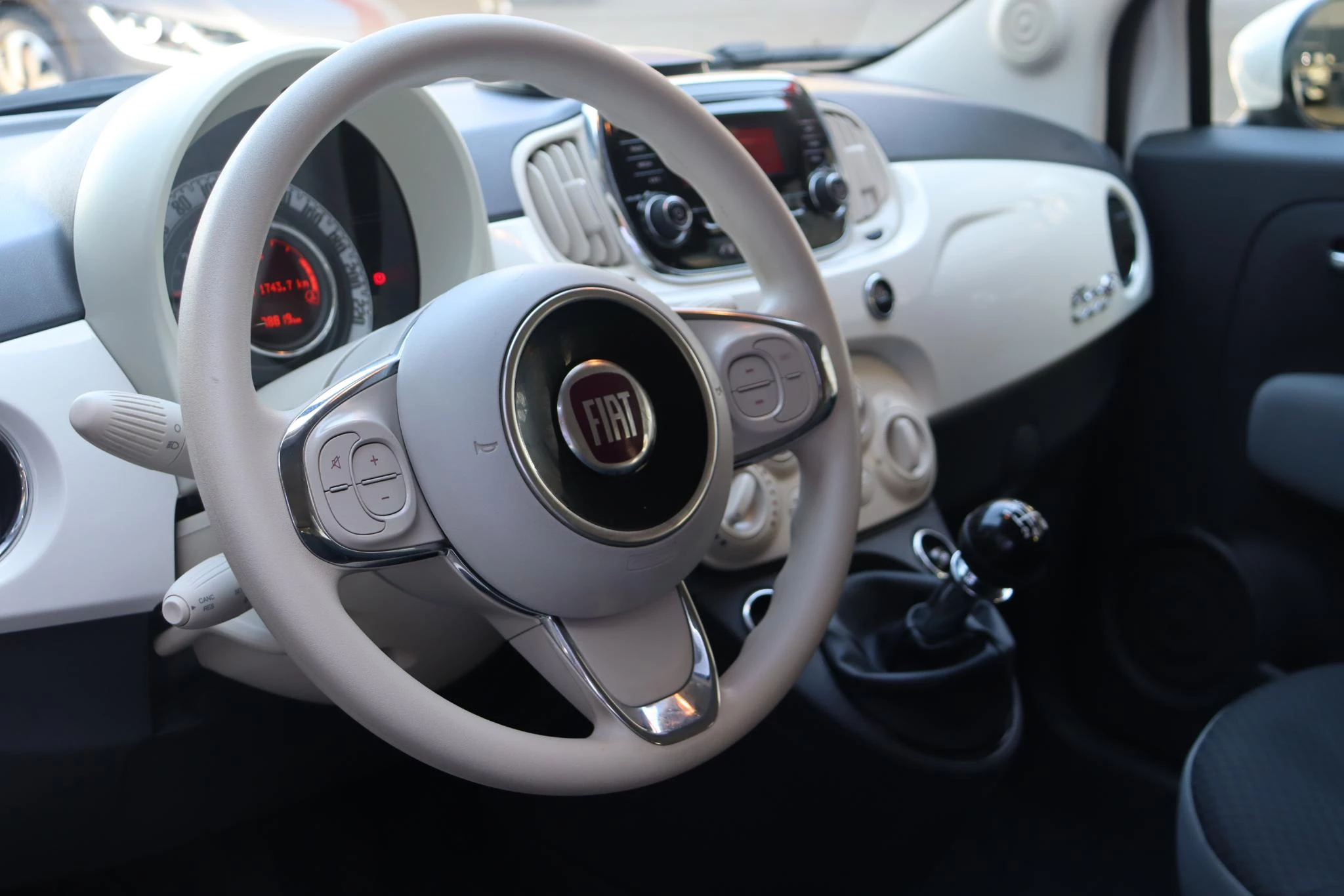 Hoofdafbeelding Fiat 500C