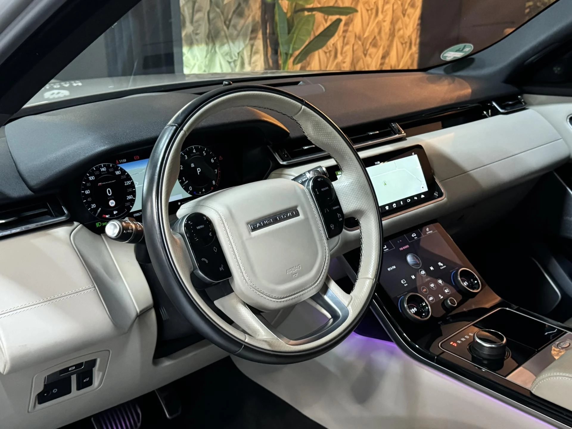 Hoofdafbeelding Land Rover Range Rover Velar