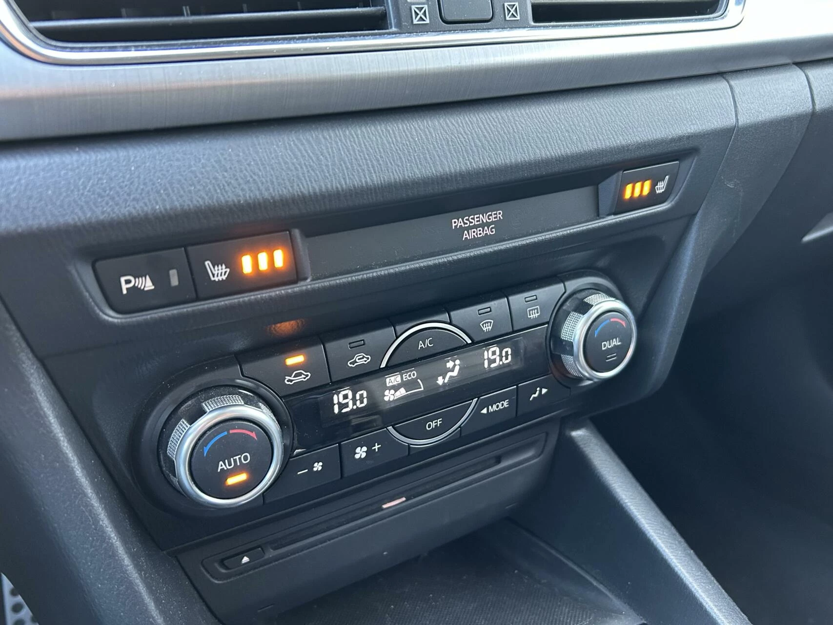 Hoofdafbeelding Mazda 3