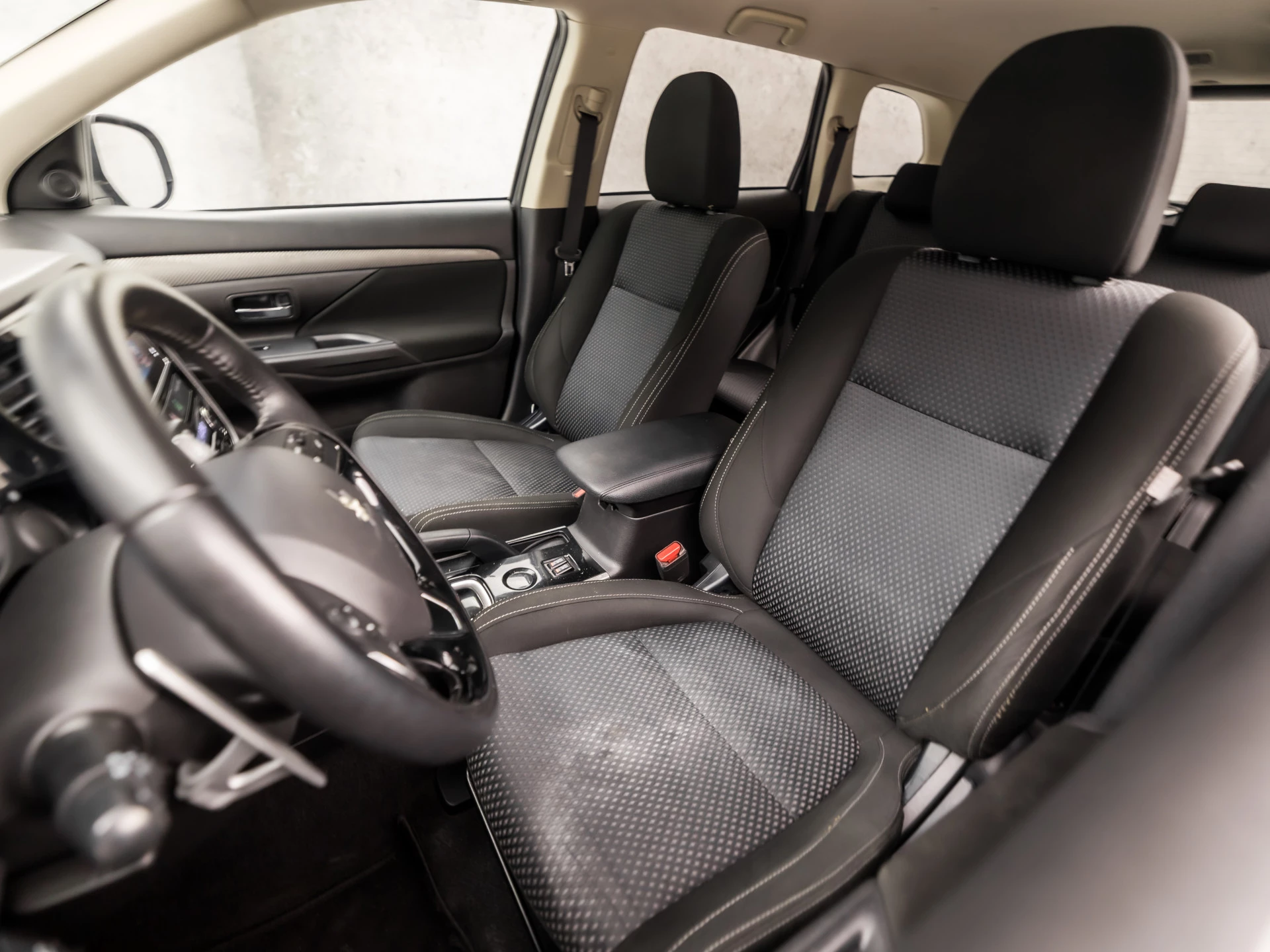 Hoofdafbeelding Mitsubishi Outlander Sport