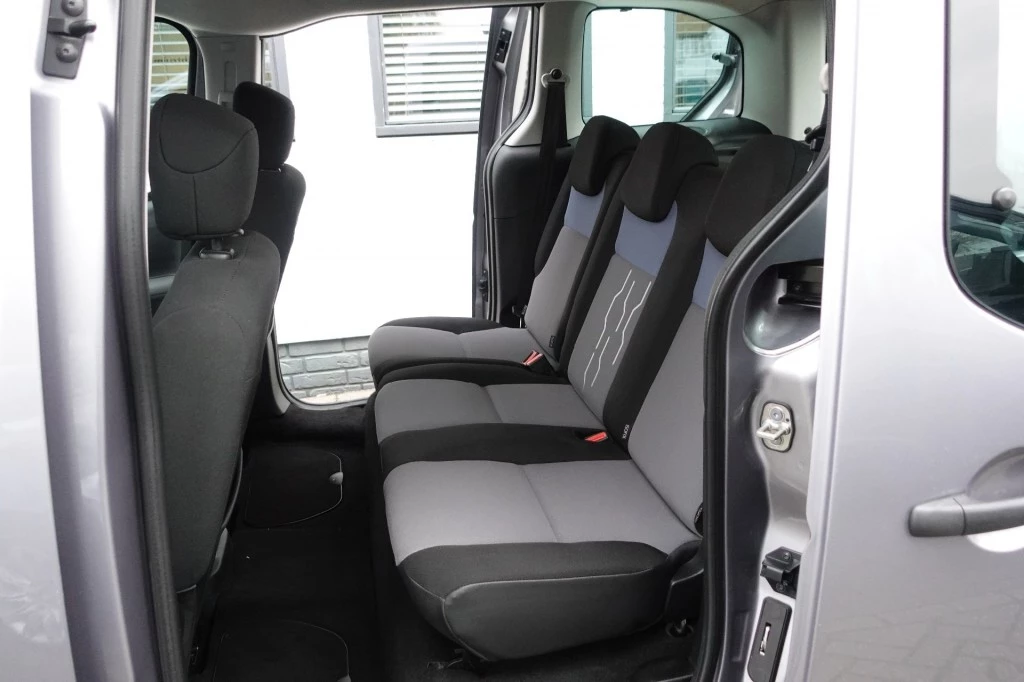 Hoofdafbeelding Peugeot Partner