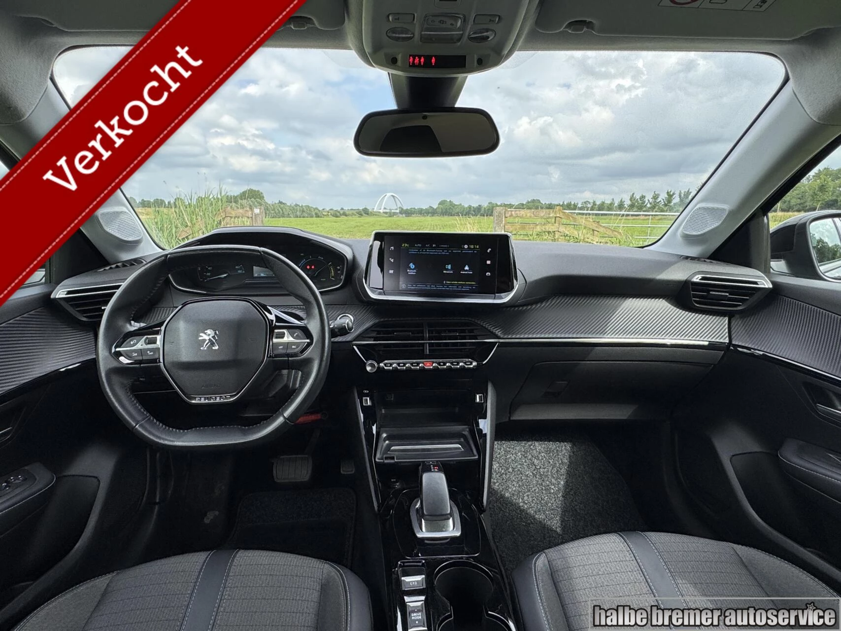 Hoofdafbeelding Peugeot e-208