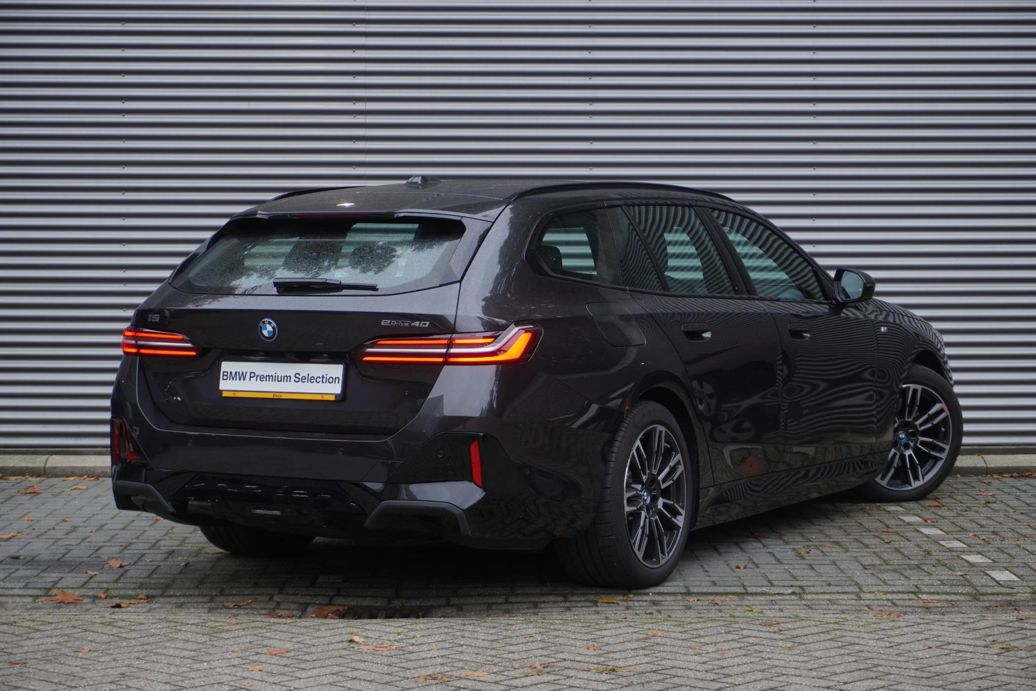 Hoofdafbeelding BMW i5