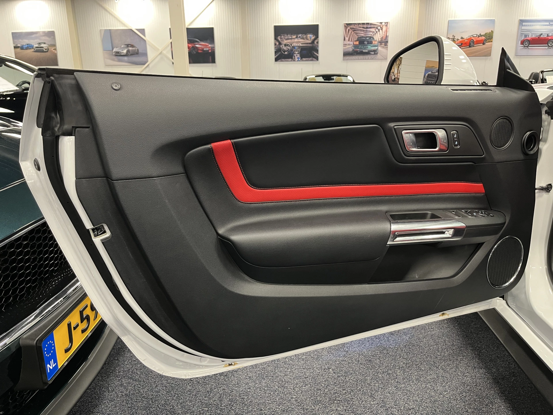 Hoofdafbeelding Ford Mustang