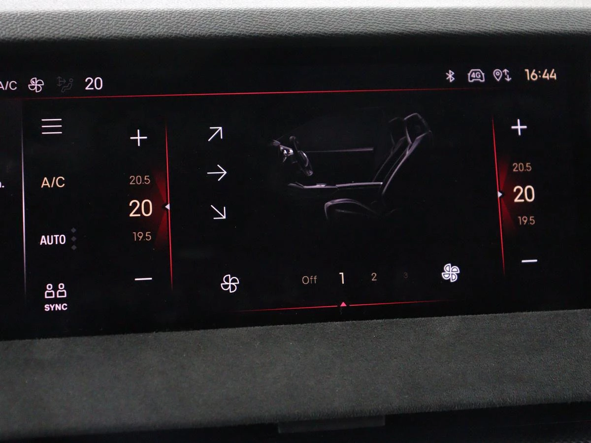 Hoofdafbeelding DS DS 4