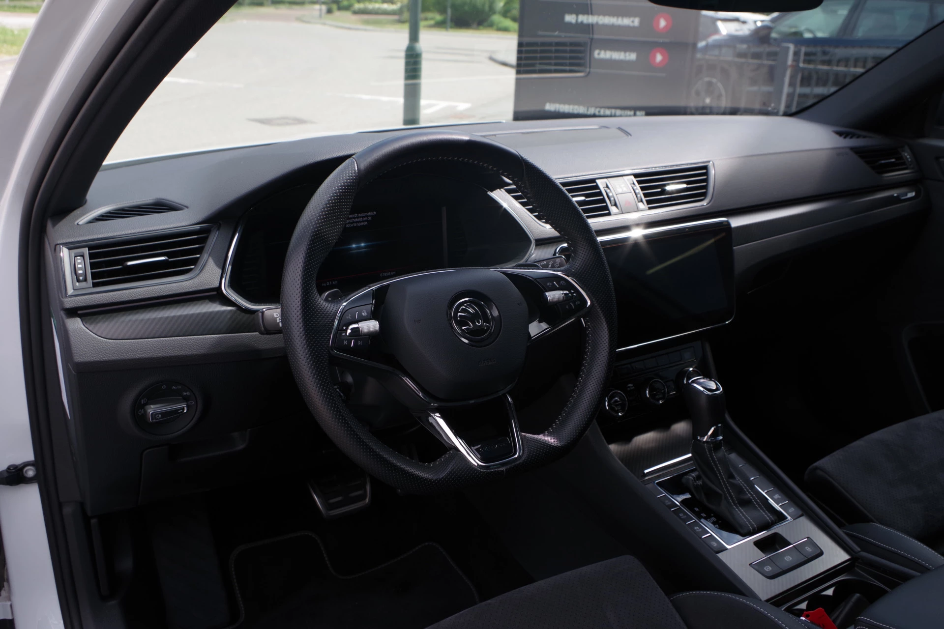 Hoofdafbeelding Škoda Superb