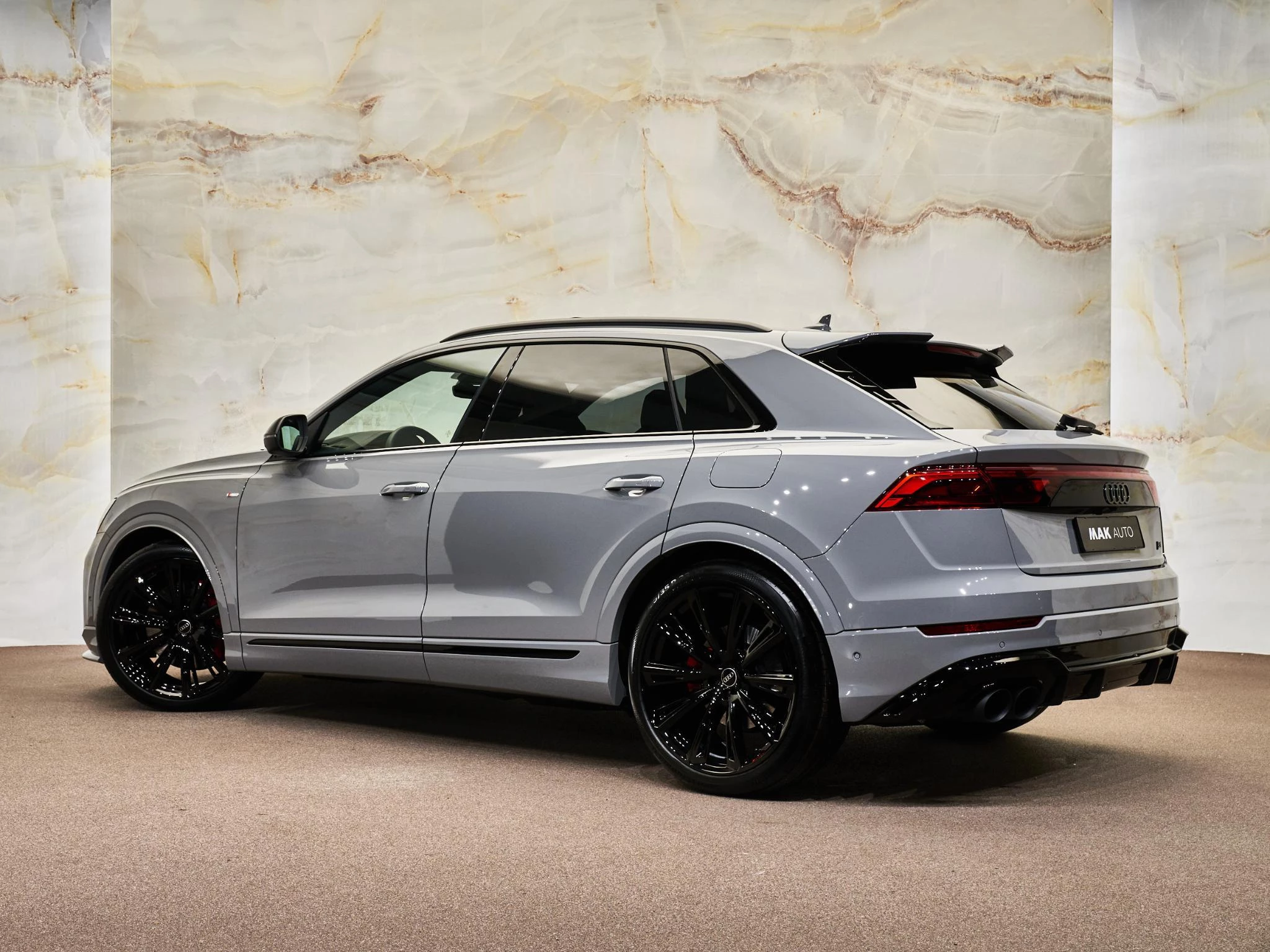 Hoofdafbeelding Audi Q8