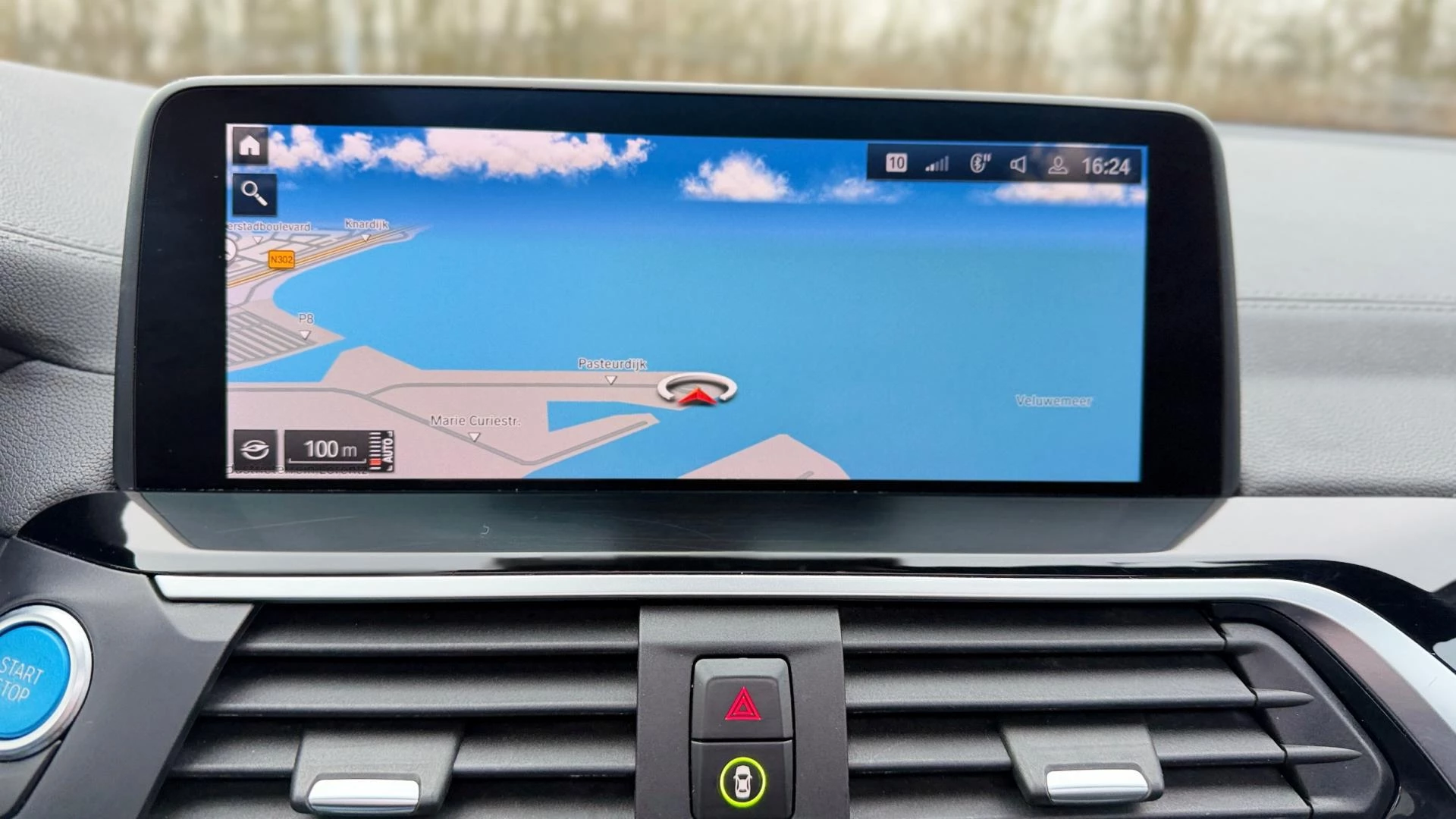 Hoofdafbeelding BMW iX3