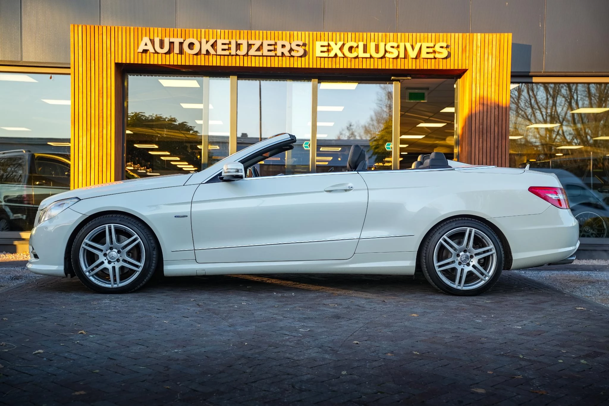 Hoofdafbeelding Mercedes-Benz E-Klasse
