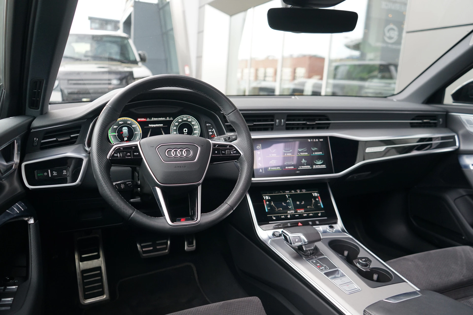 Hoofdafbeelding Audi A6