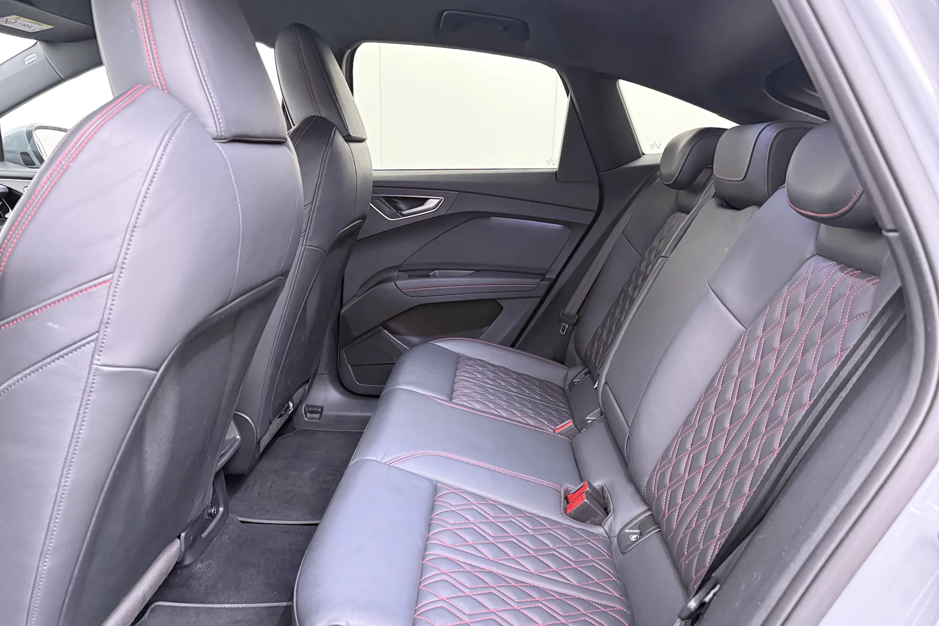 Hoofdafbeelding Audi Q4 Sportback e-tron