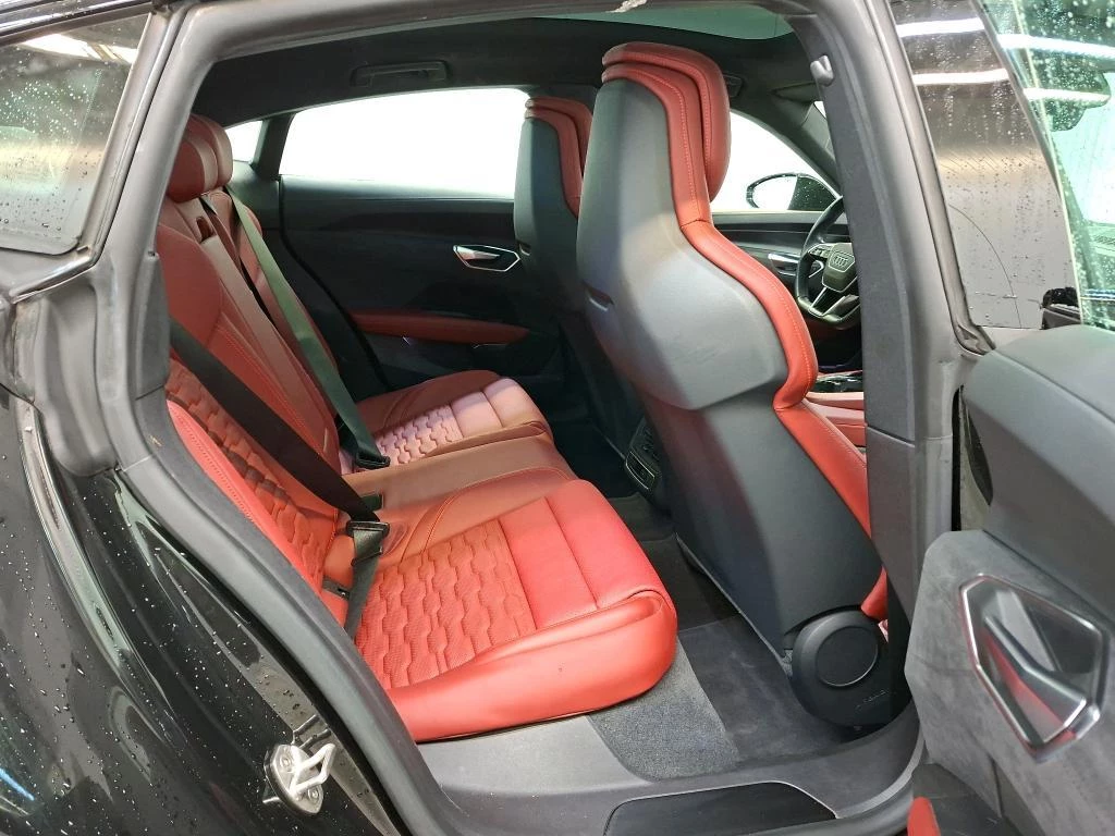 Hoofdafbeelding Audi e-tron GT