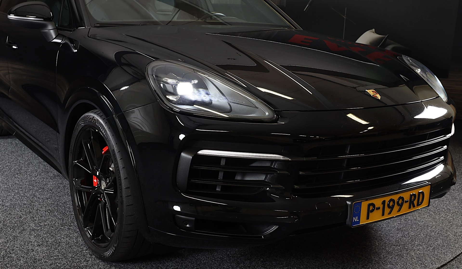Hoofdafbeelding Porsche Cayenne