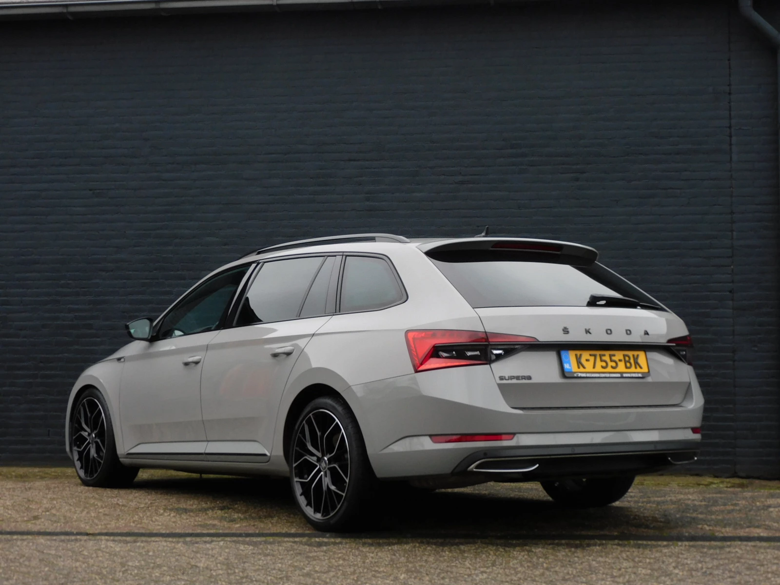 Hoofdafbeelding Škoda Superb