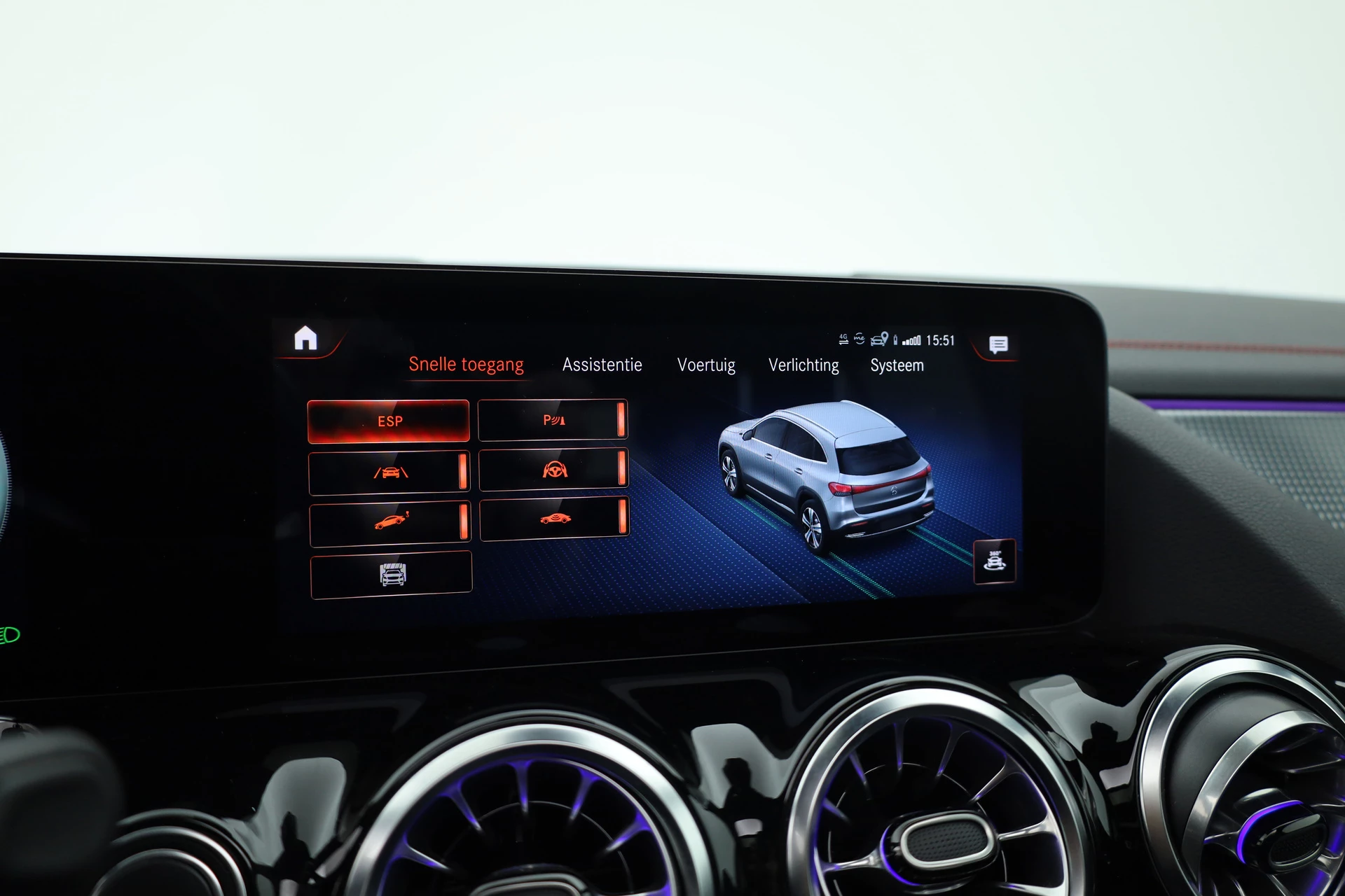 Hoofdafbeelding Mercedes-Benz EQA