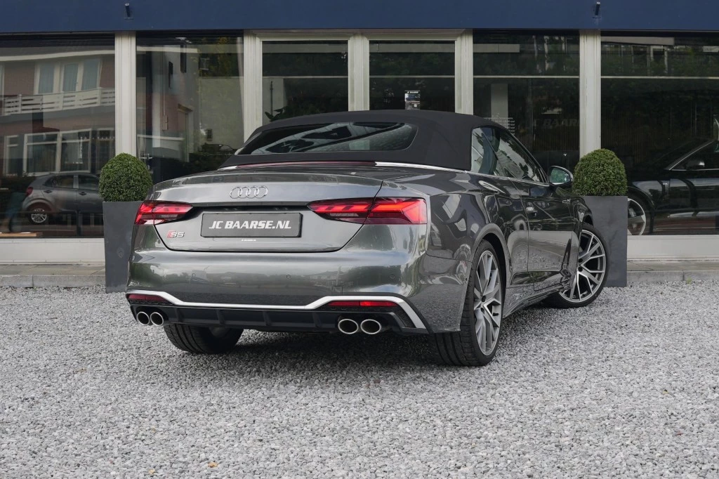 Hoofdafbeelding Audi S5