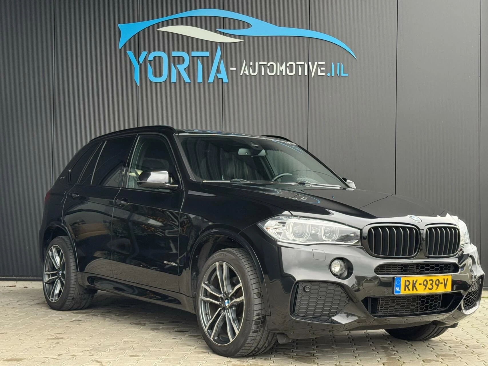 Hoofdafbeelding BMW X5