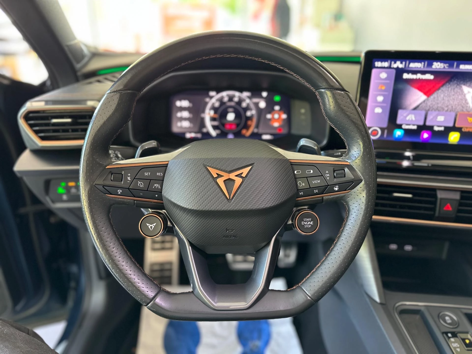 Hoofdafbeelding CUPRA Formentor