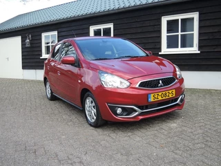 Hoofdafbeelding Mitsubishi Space Star Mitsubishi Space Star 1.2 CONNECT PRO