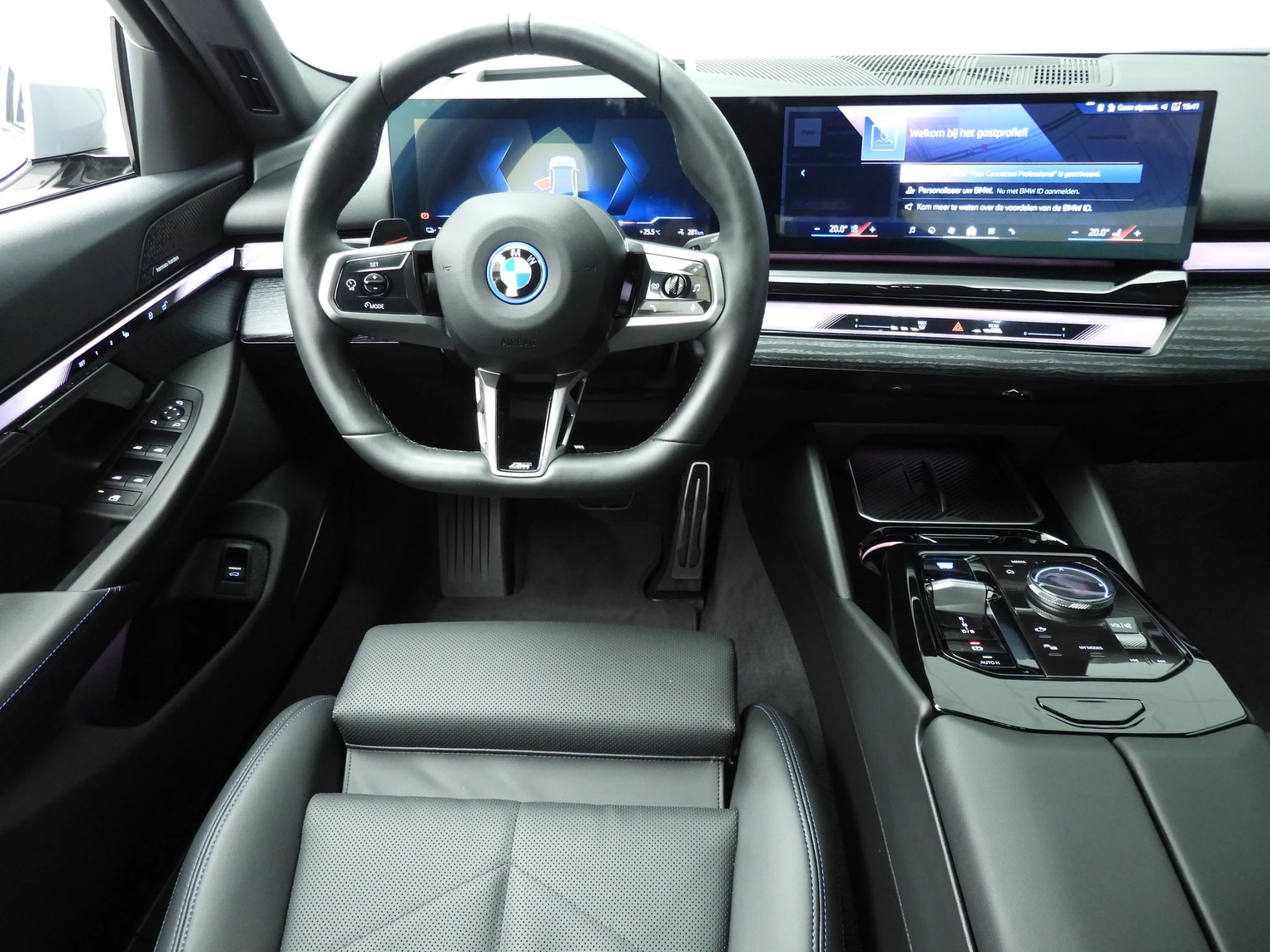 Hoofdafbeelding BMW i5