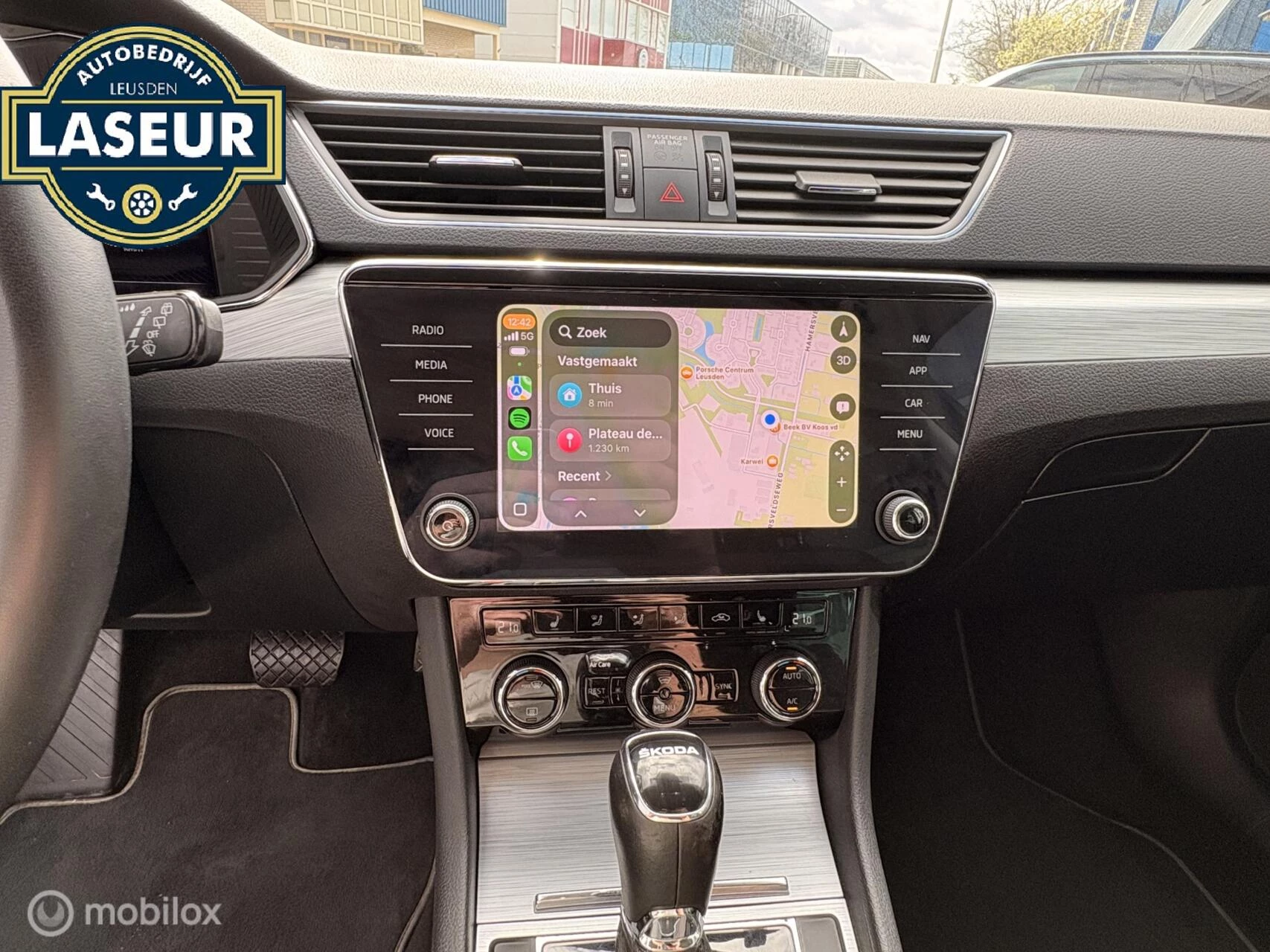 Hoofdafbeelding Škoda Superb