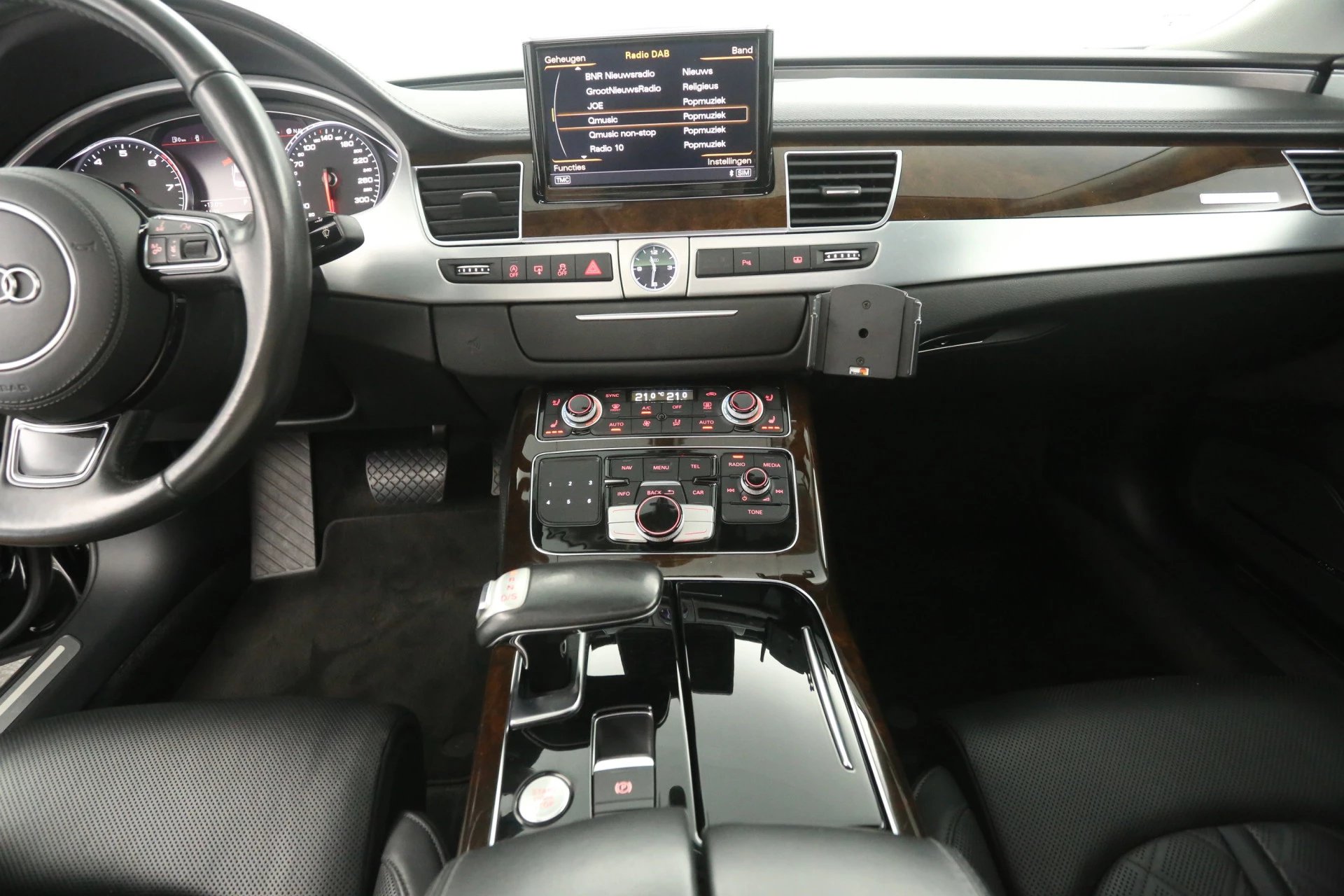 Hoofdafbeelding Audi A8