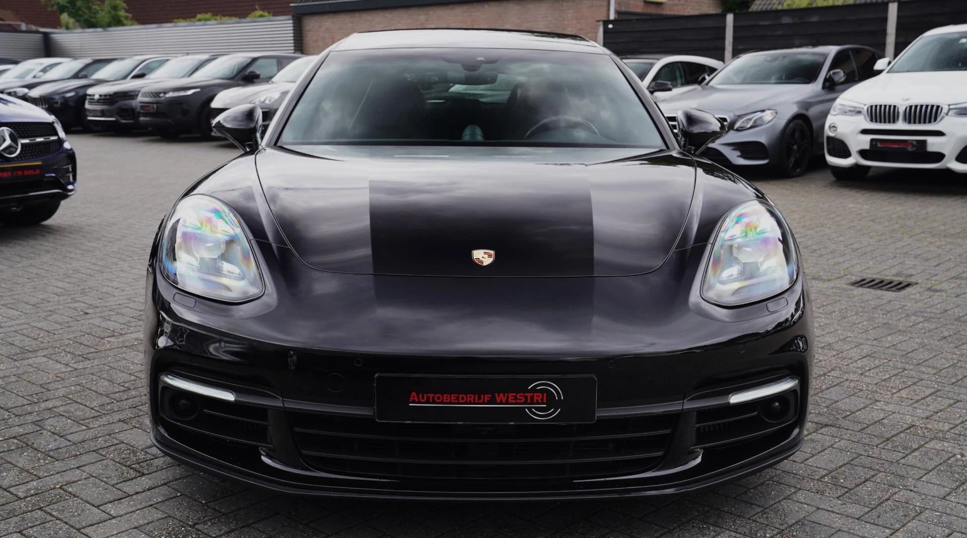 Hoofdafbeelding Porsche Panamera