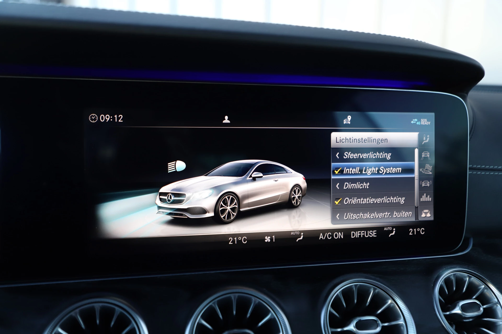 Hoofdafbeelding Mercedes-Benz E-Klasse