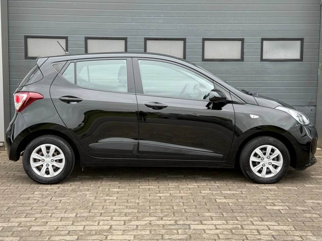 Hoofdafbeelding Hyundai i10